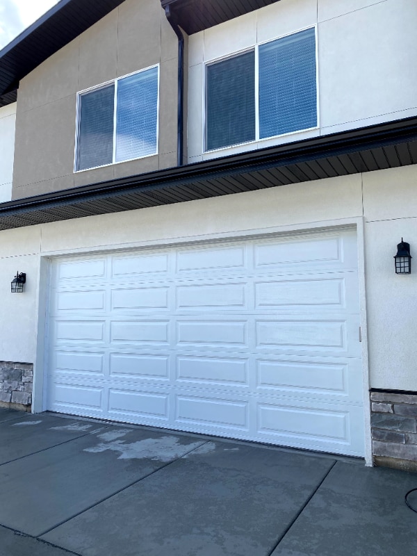 Building Photo - 424 W 40 S