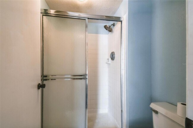 Building Photo - 10263 Gandy Blvd N