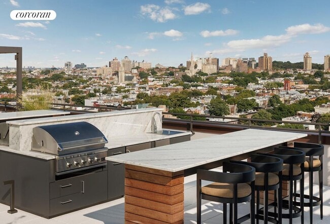 Building Photo - 380 4th Ave