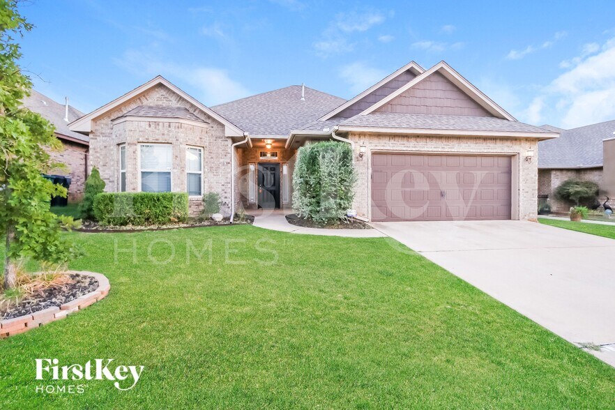 Building Photo - 8428 NW 143rd Terrace