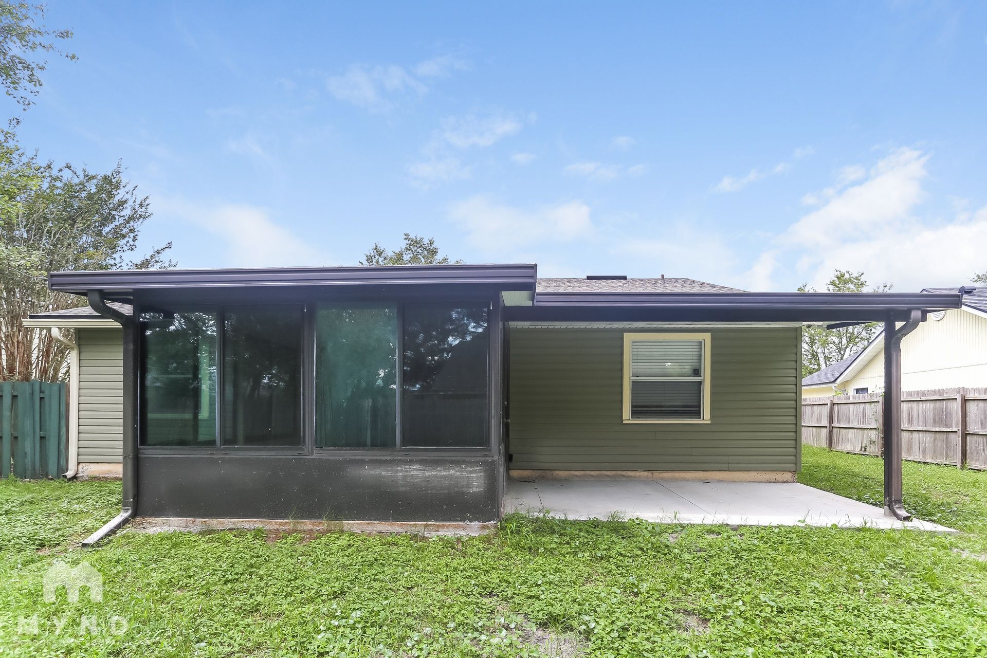 Building Photo - 633 Radnor Ln