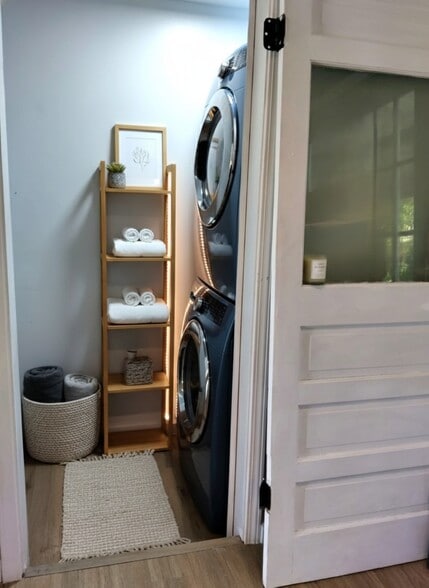 Building Photo - 1341 S Sandusky Ave