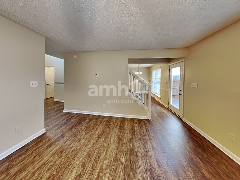 Building Photo - 201 Toulouse St