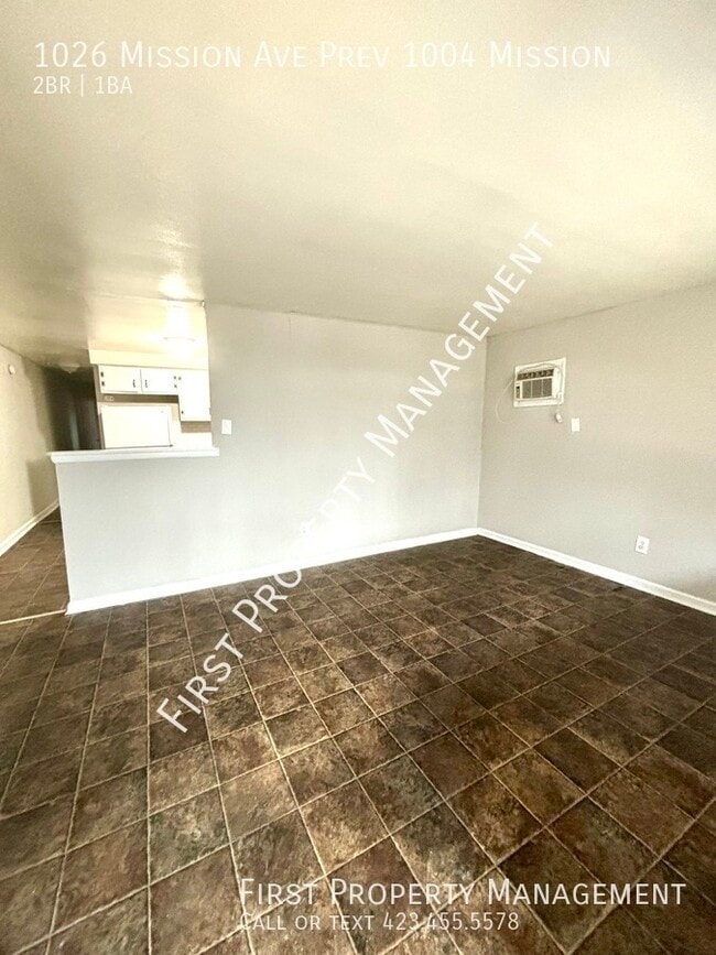 Building Photo - 1026 Mission Ave