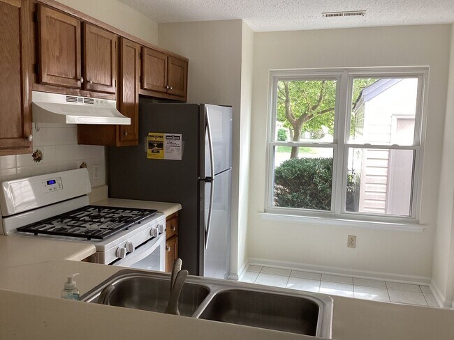 Building Photo - Ocean Lakes