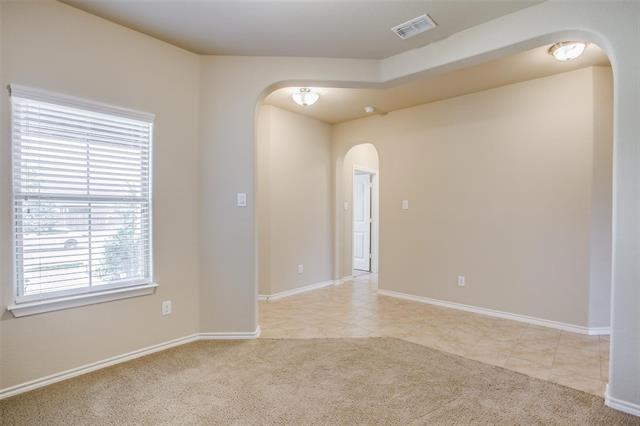 Building Photo - 453 Spring Dr
