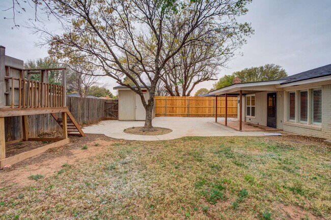 Building Photo - 5309 77th St