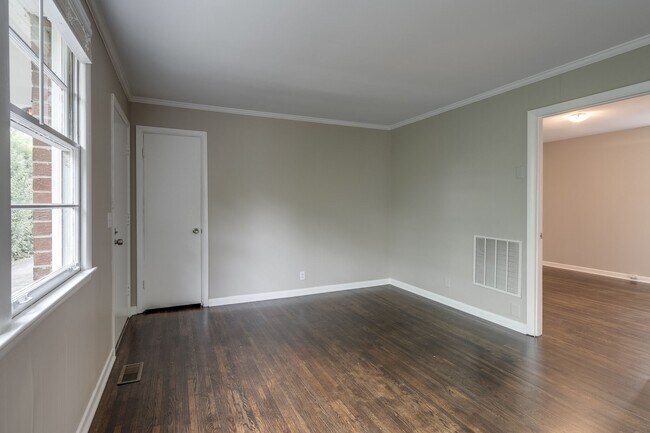 Building Photo - 3817 Burrus St