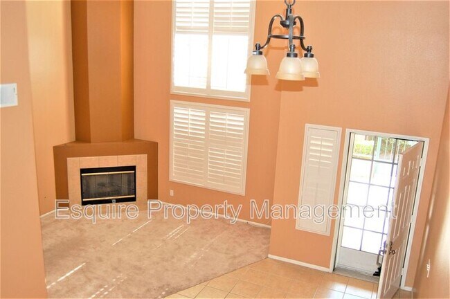 Building Photo - 1255 Jamaica Ln