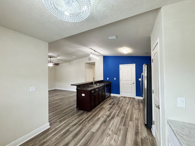 Building Photo - 5143 Carmell Ridge Cir