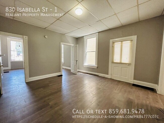 Building Photo - 830 Isabella St