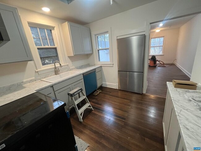 Building Photo - 1227 Blue Ridge Ave