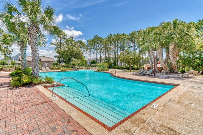 Building Photo - 39 Suwanee Dr