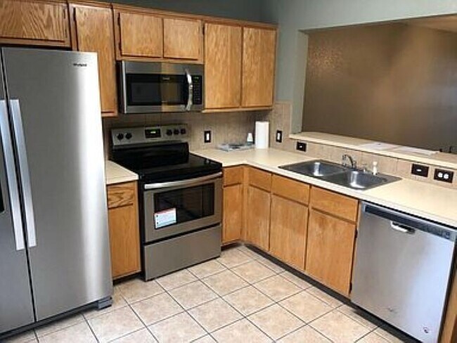 Building Photo - 315 Jeff Gordon Dr