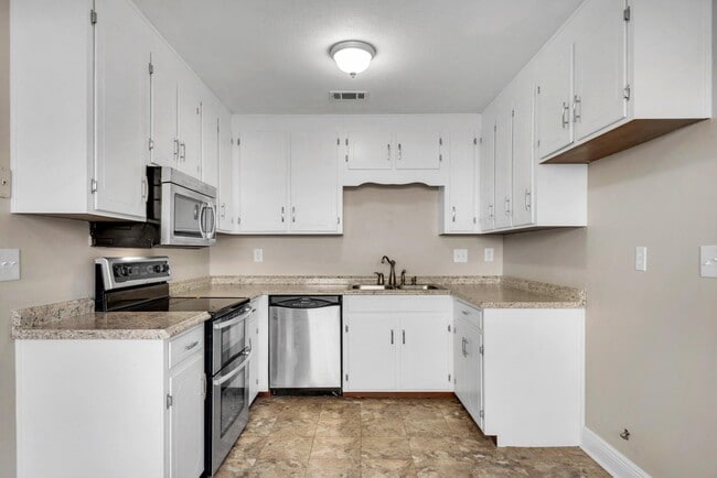 Building Photo - 266 Honeysuckle Way