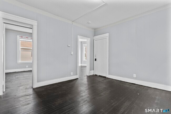 Building Photo - 78 Shelton Ave