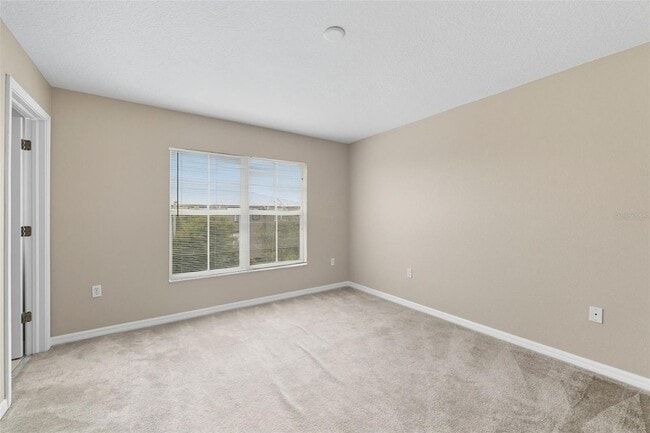 Building Photo - 2521 Lexington Oak Dr