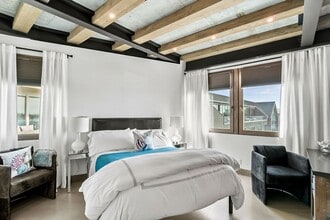 Building Photo - Perfect Beach Getaway! Hotel-like Studio Home in Secured High-rise Building With Breathtaking Bay...