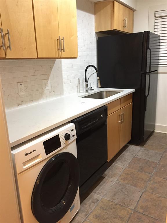 Building Photo - 3815 Guadalupe St