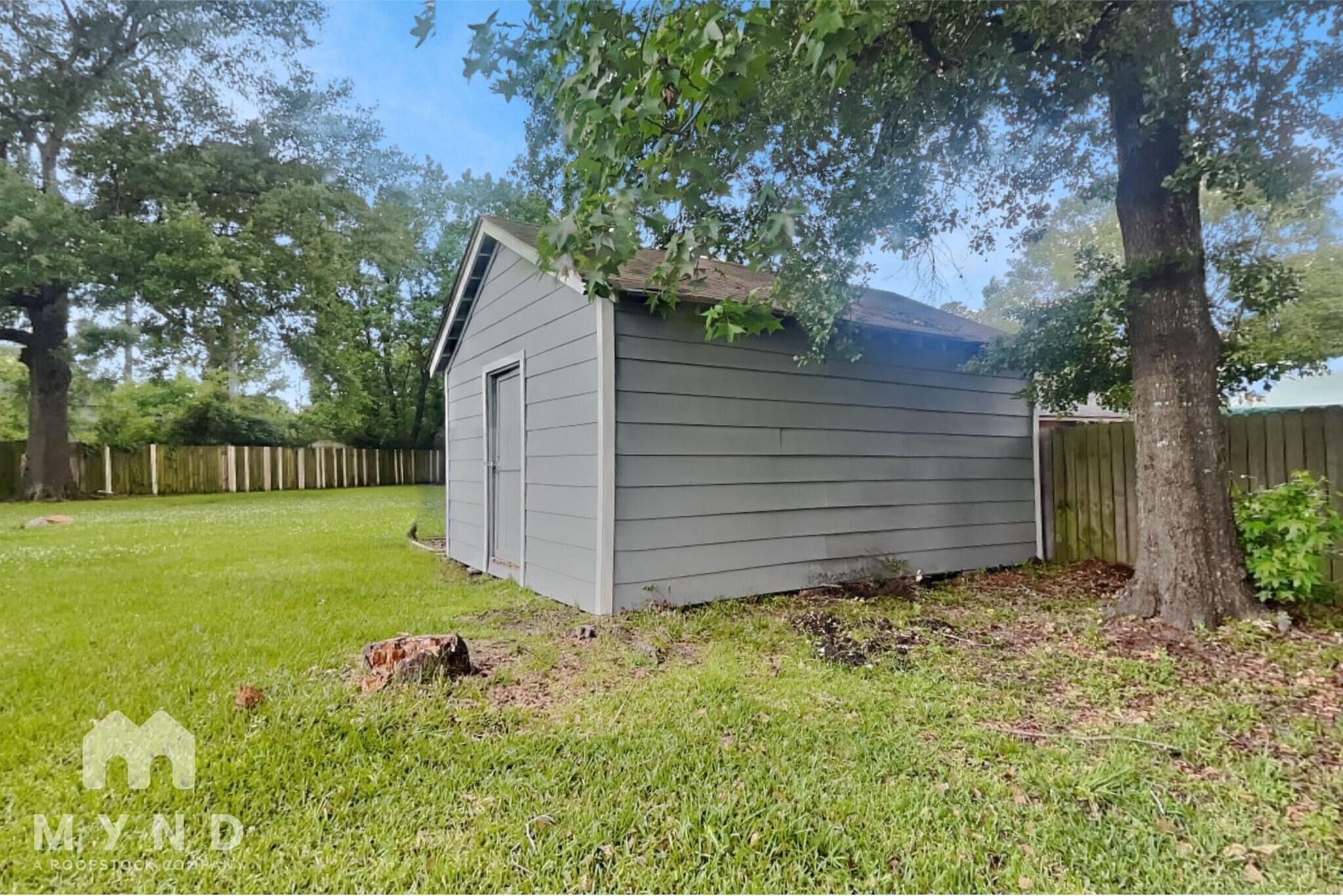 Building Photo - 2403 Summer Spring Dr