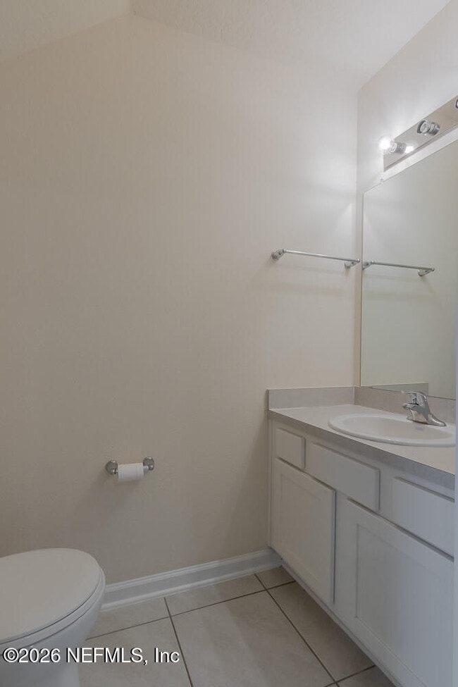 Building Photo - 983 Observatory Pkwy