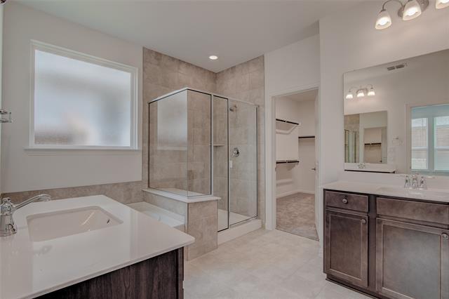 Building Photo - 1535 Echo Blf Dr