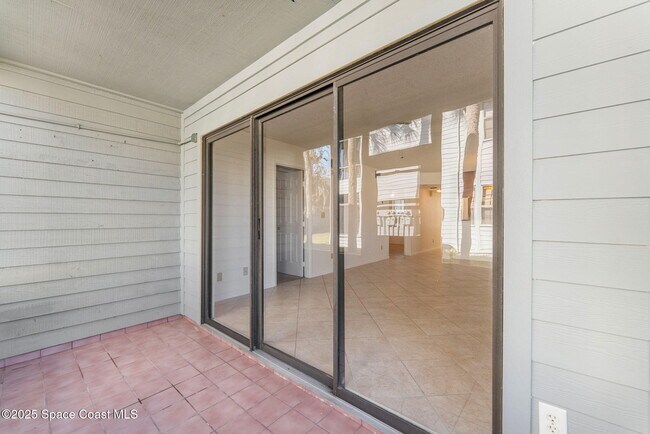 Building Photo - 1725 Harrison St