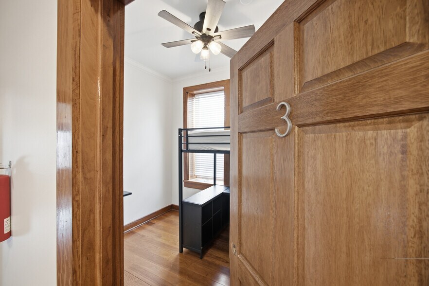 Building Photo - 823 McCallie Ave