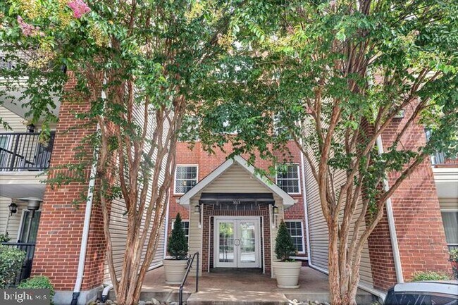 Building Photo - 3315 Wyndham Cir