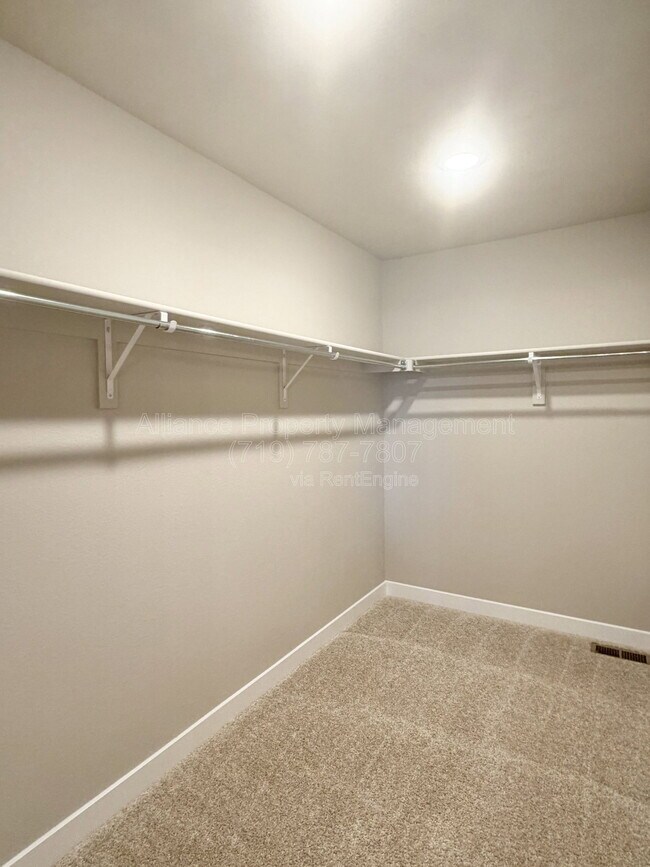 Building Photo - 11120 Anhinga Ct