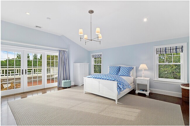 Building Photo - 95 Meadowmere Pl