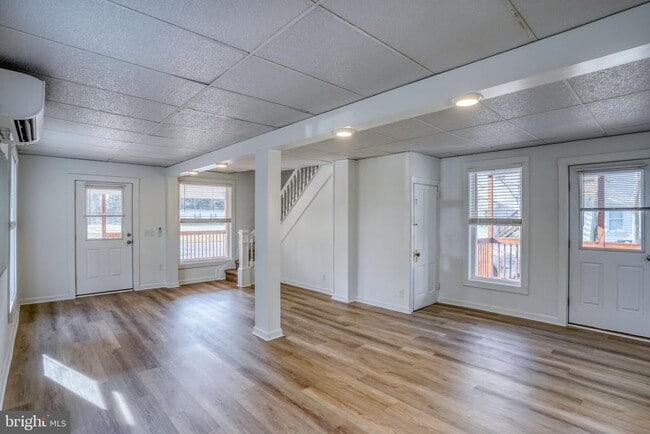 Building Photo - 35617 Airport Rd