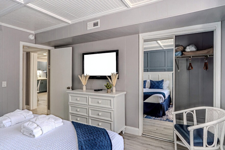 Building Photo - 21 Lagoon Rd