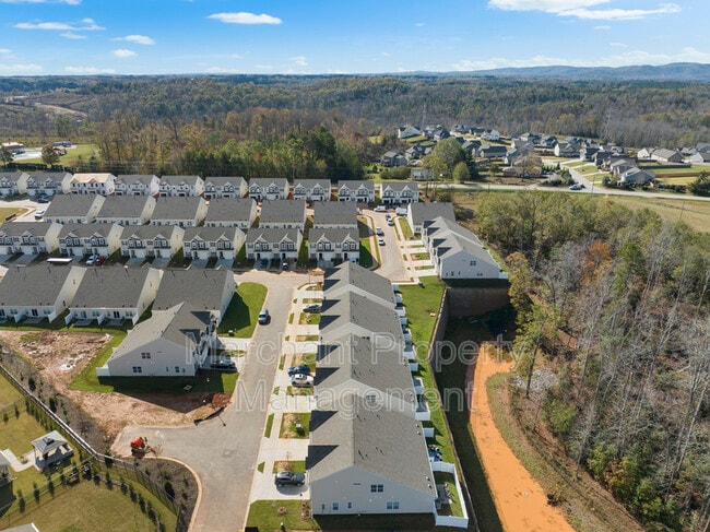 Building Photo - 211 Backstay Ln