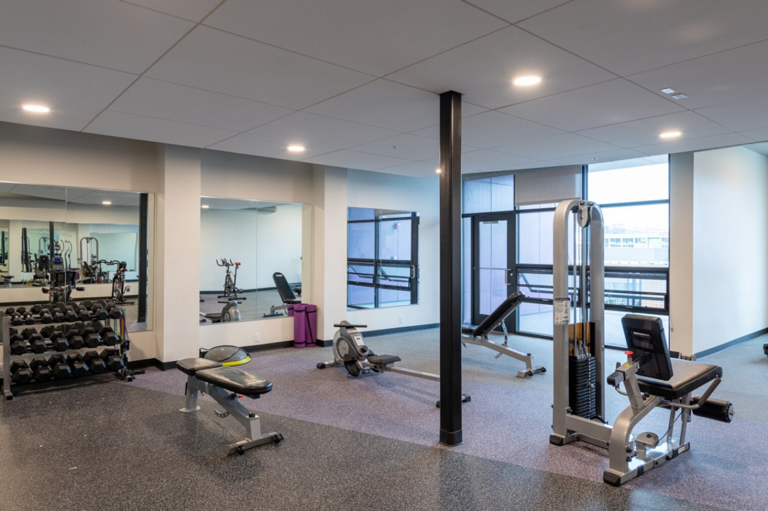 Building Photo - 550 W Juneau Ave