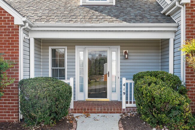 Building Photo - 419 Horizon Dr