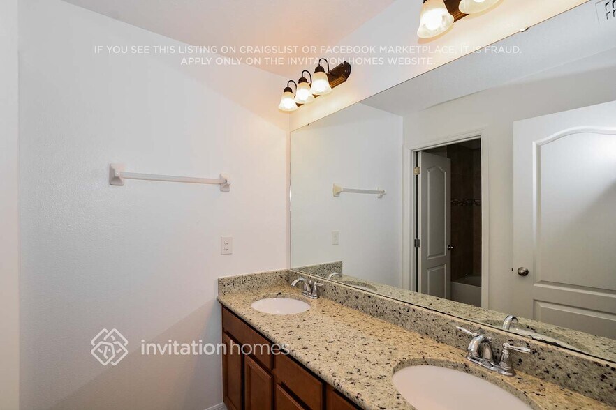 Building Photo - 333 Misty Grove Ln