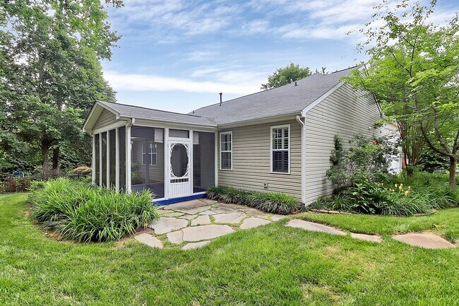 Building Photo - 2906 Meherrin Ct