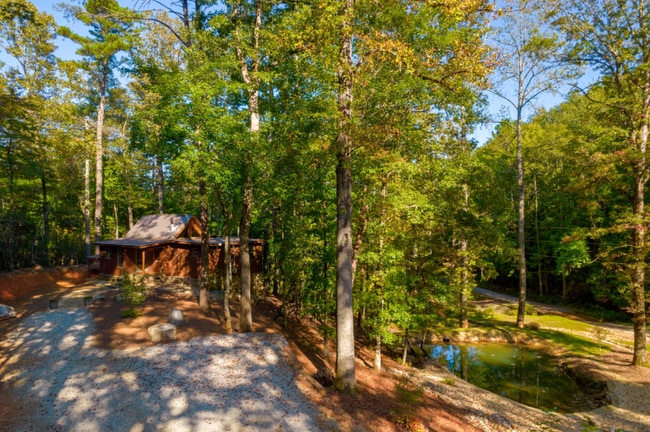 Building Photo - 250 Lovell Ln