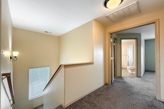 Building Photo - South Richland 4-Bedroom Home With Large Backyard