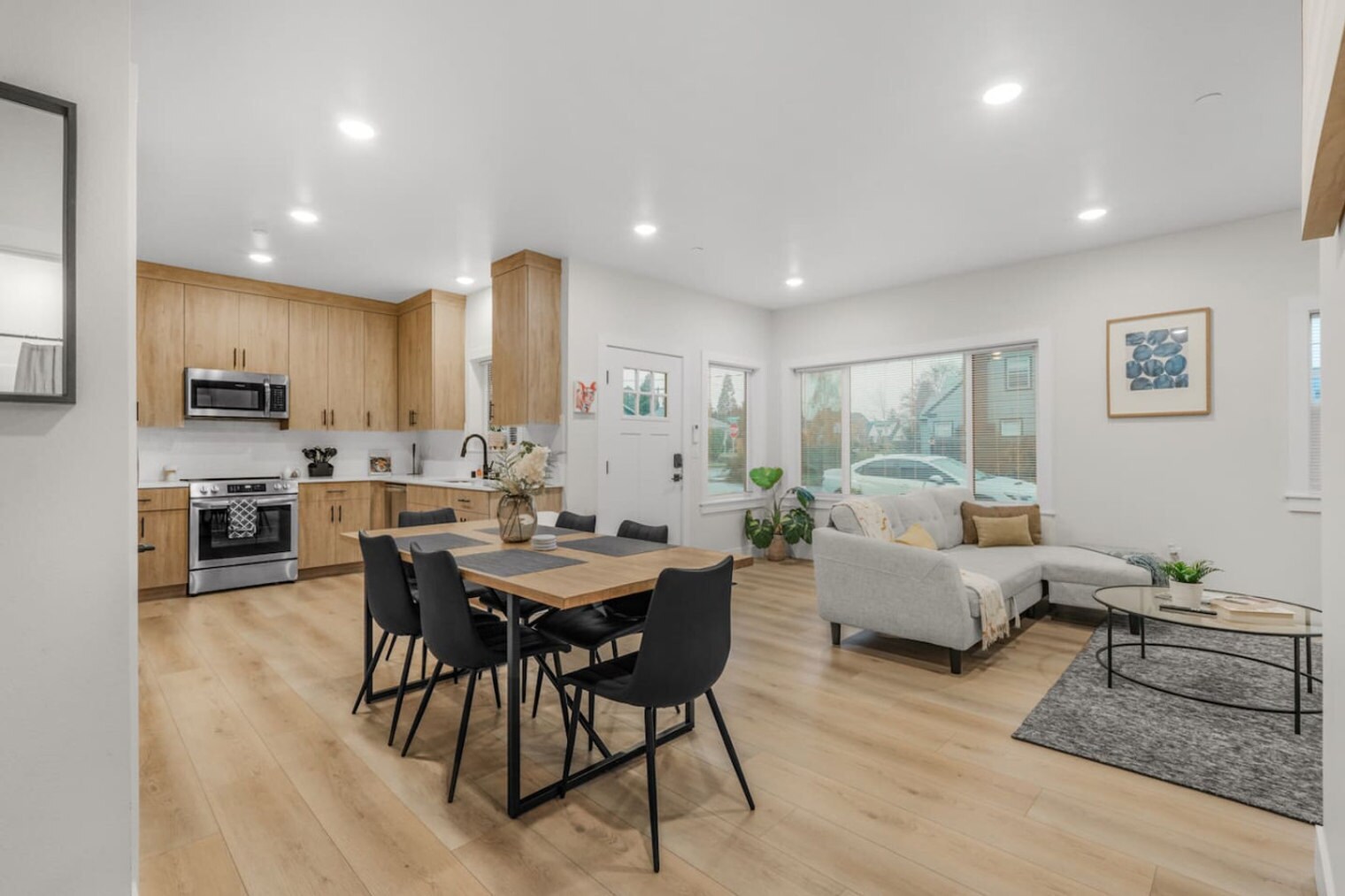 Building Photo - 3505 NE Creston Ave