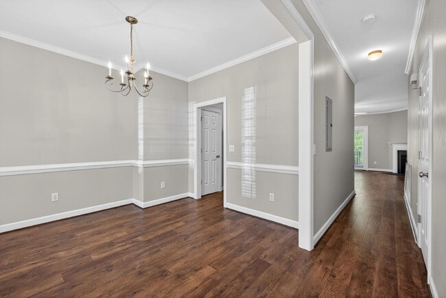 Building Photo - 770 Parkside Townes Ct