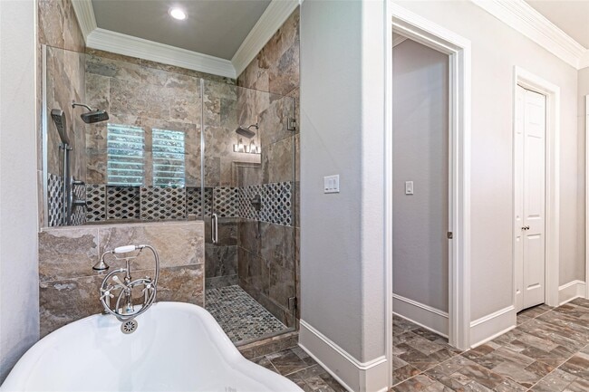 Building Photo - 8970 Navigation Cir