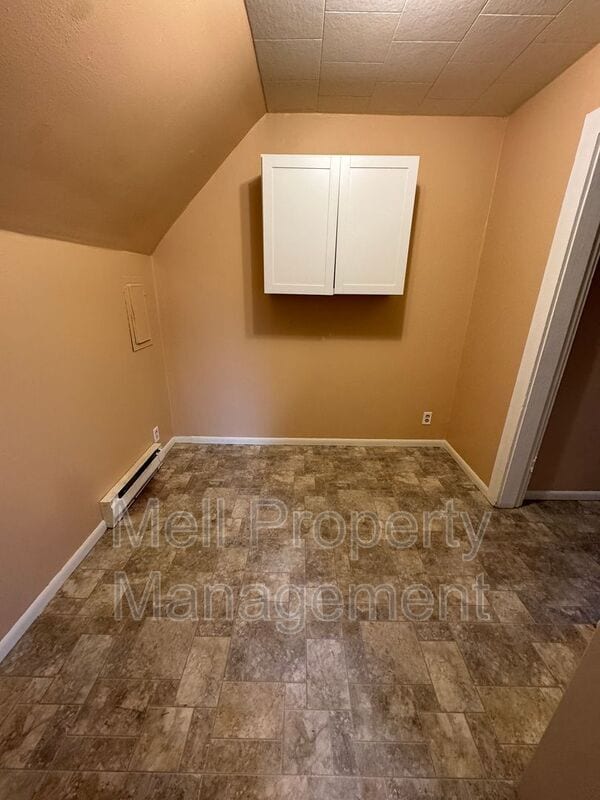 Building Photo - 507 N 5th St