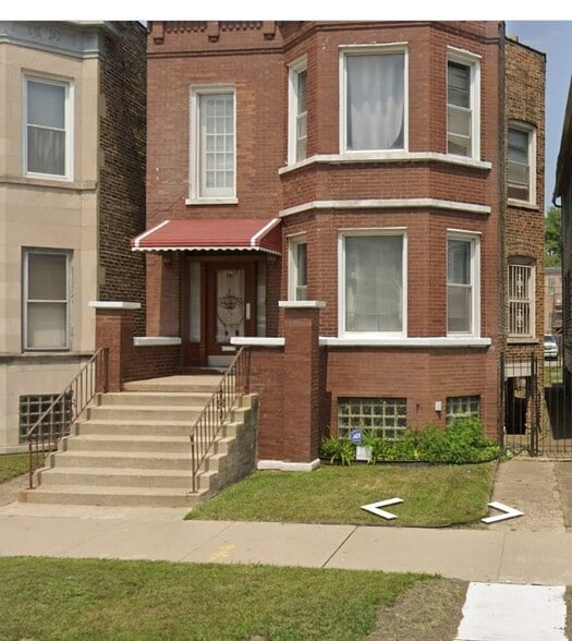 Building Photo - 1528 E 72nd St
