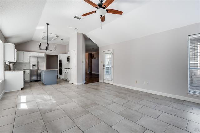 Building Photo - 2608 Glenridge Dr