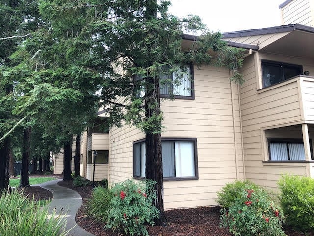 Building Photo - Very Nice 1 Bedroom 1 Bathroom Condo!