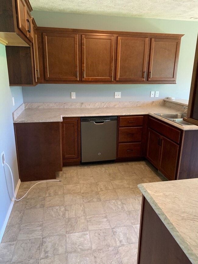 Building Photo - PRE-LEASING!!! 4 Bedroom in Willard