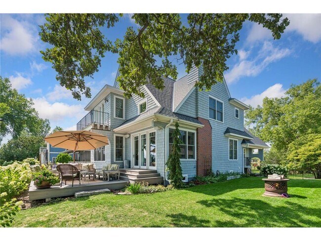 Building Photo - 4941 Island View Dr