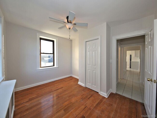 Building Photo - 110 Bradford St